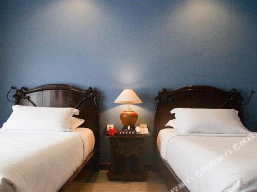 Внешний вид отеля Hotel Tugu Malang в Маланге, фото 4