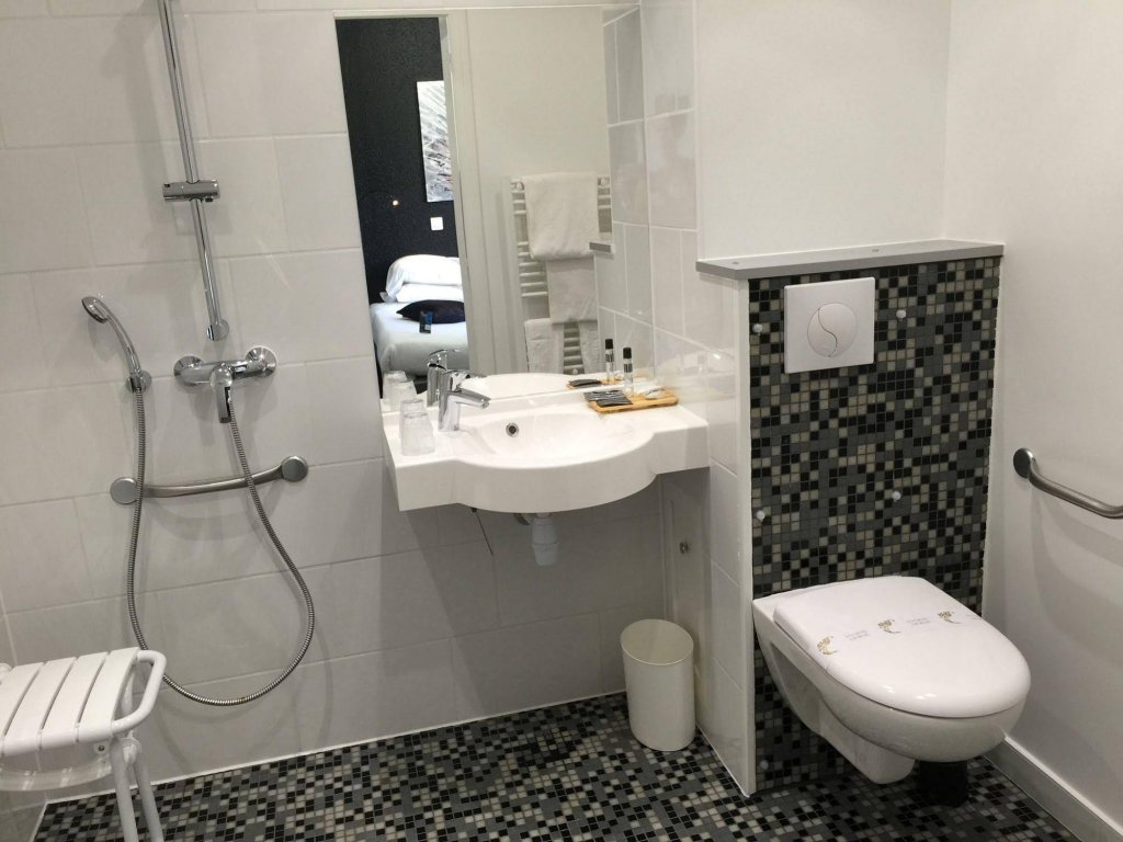 Фото Hôtel Restaurant Baryton