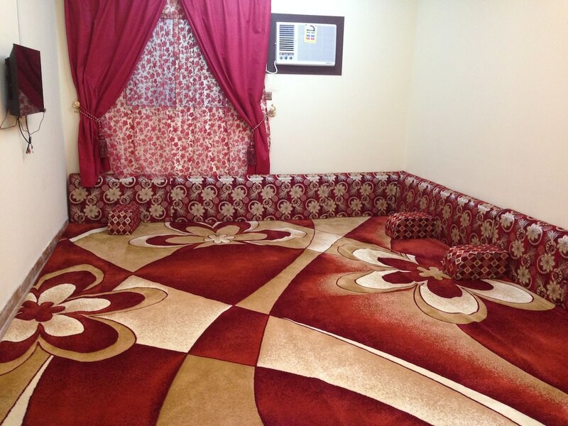 Al Eairy Furnished Apartments Tabuk 5