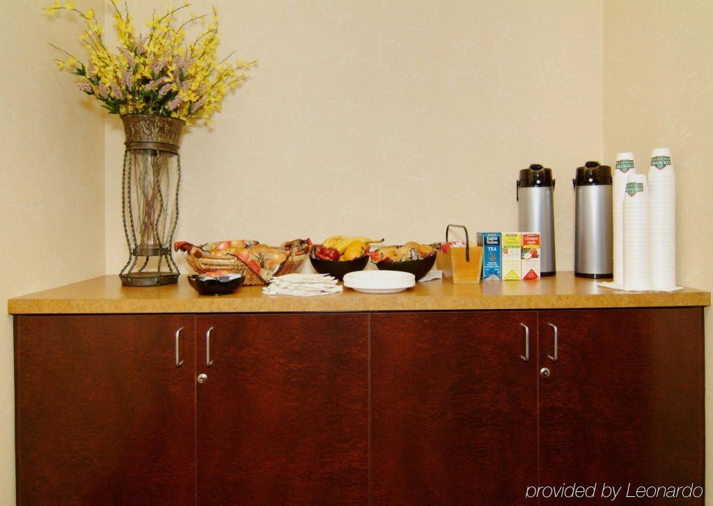 Фото Country Inn & Suites by Radisson, Ontario at Ontario Mills, Ca