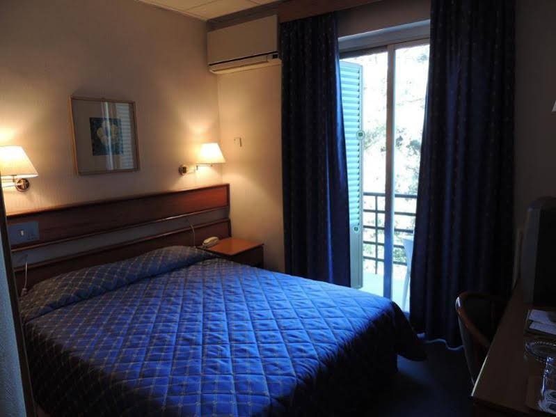 Фото Forest Park Hotel