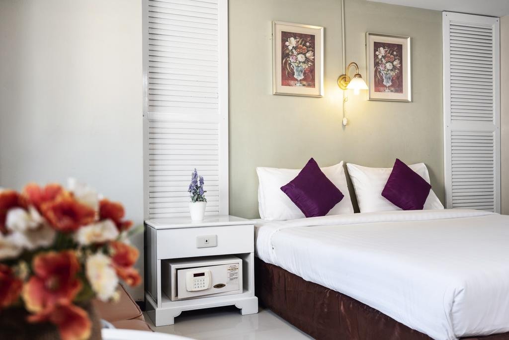 Фото отеля 4