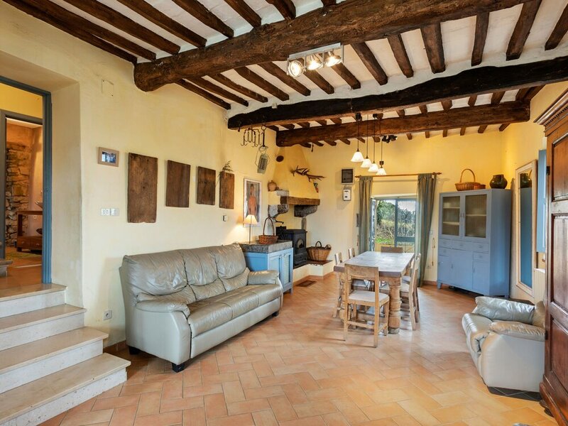 Holiday Home in Castiglion Fiorentino With Pool on Vineyard