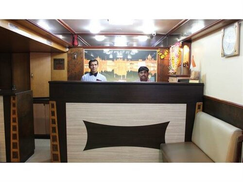 Гостиница Vista Rooms at Chembur Station в Мумбаи