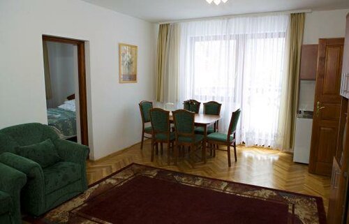 Гостиница Helios Apartman Hotel в Будапеште