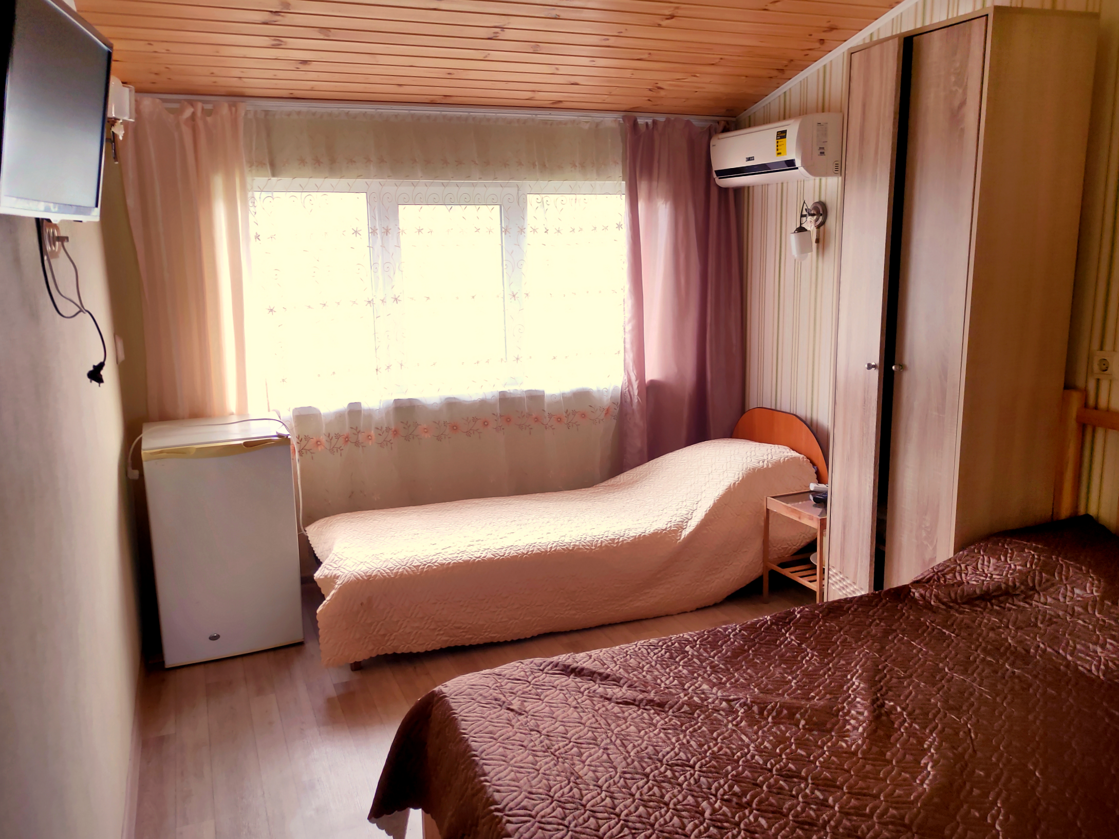 Фото Солнечный