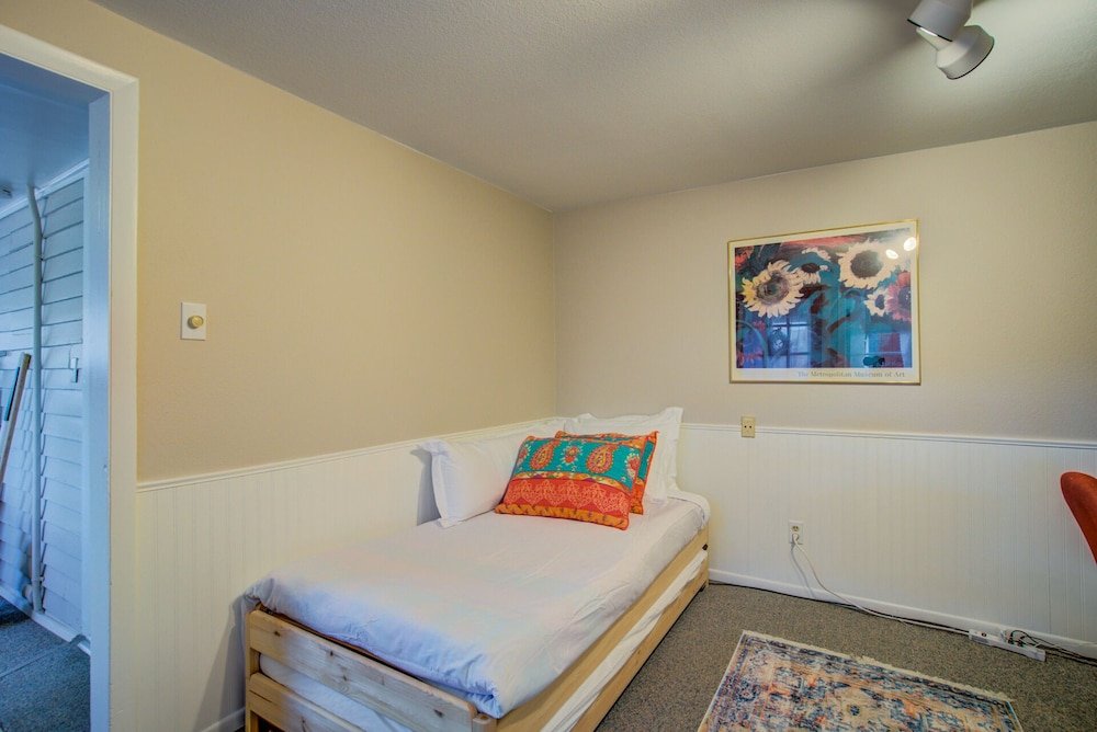 Фото 5brmonument Historic Charmminutes To Hiking