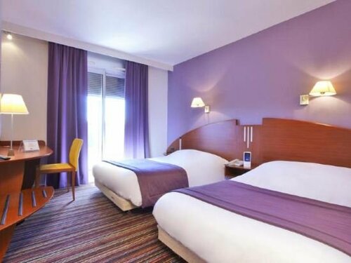 Гостиница Kyriad Bourg EN Bresse в Бурк-ан-Брес
