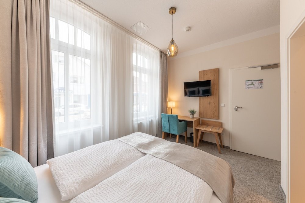 Фото 24-7 Hotel Selfscheckin