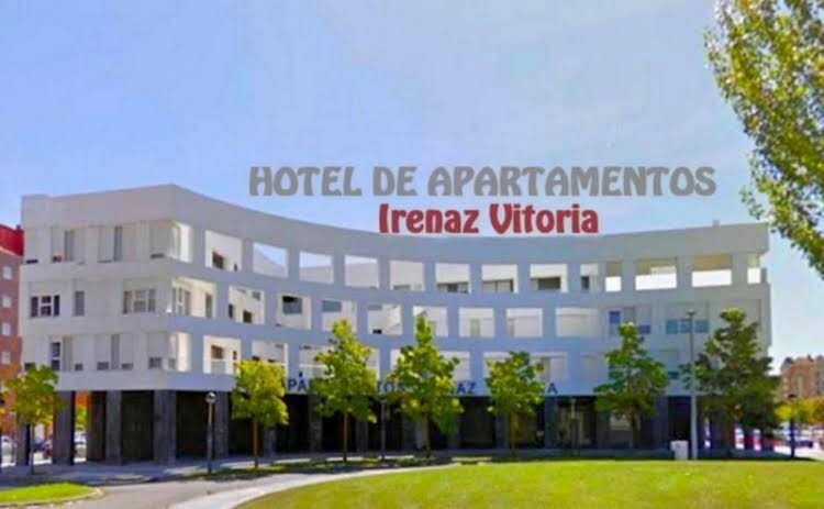 Гостиница Irenaz Hotel de Apartamentos в Витории