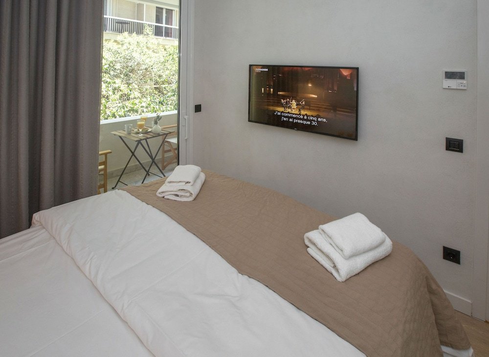 Фото Cozy Apartment in Syntagma - Plaka by Ghh