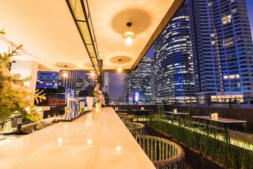Haven't Met Silom