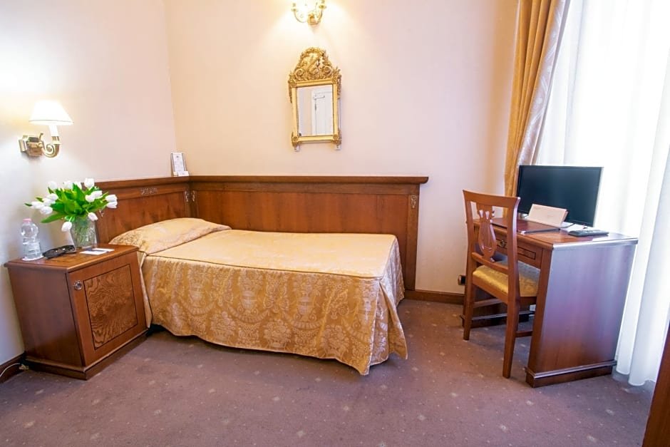 Фото Hosianum Palace