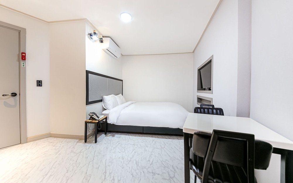 Фото Hotel Encore