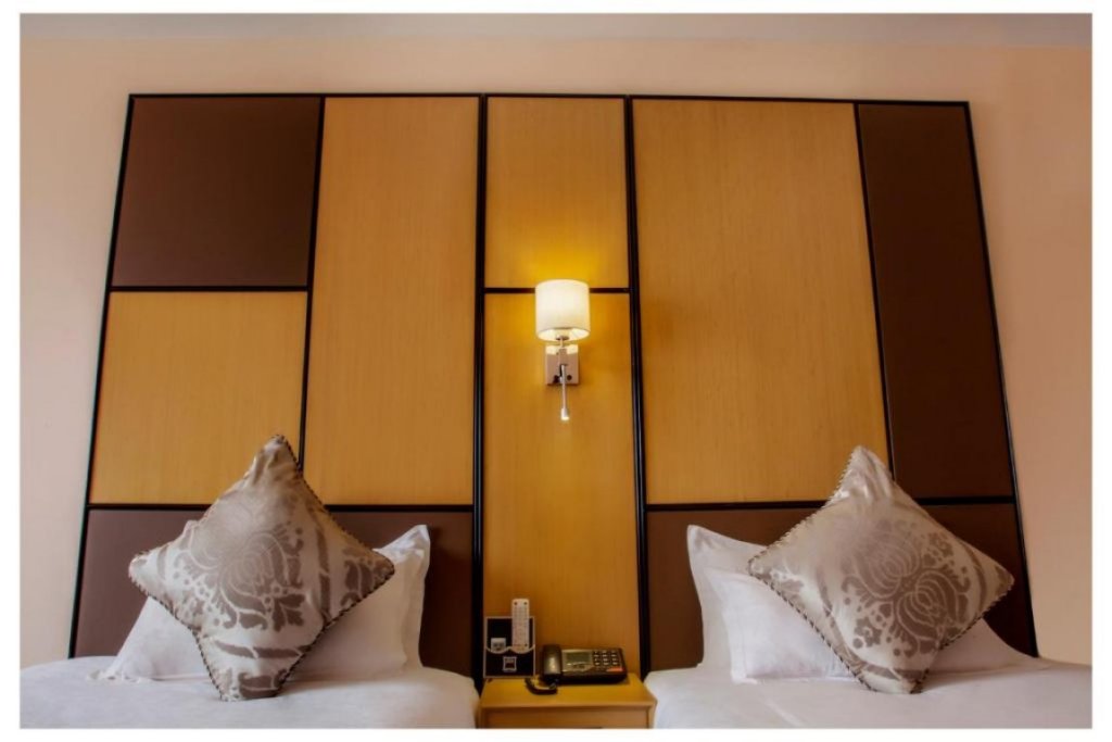 Фото 2000 Hotel Downtown Kigali