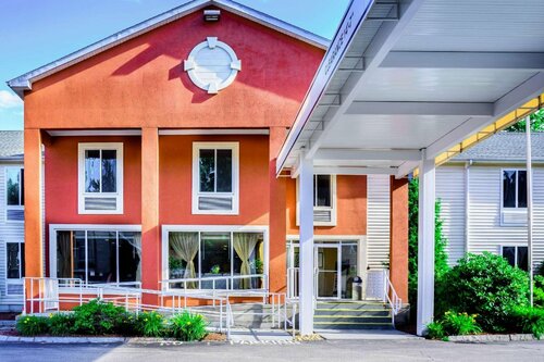 Гостиница Quality Inn Merrimack - Nashua