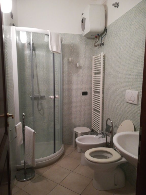 Фото Dimora del Falconiere B&b