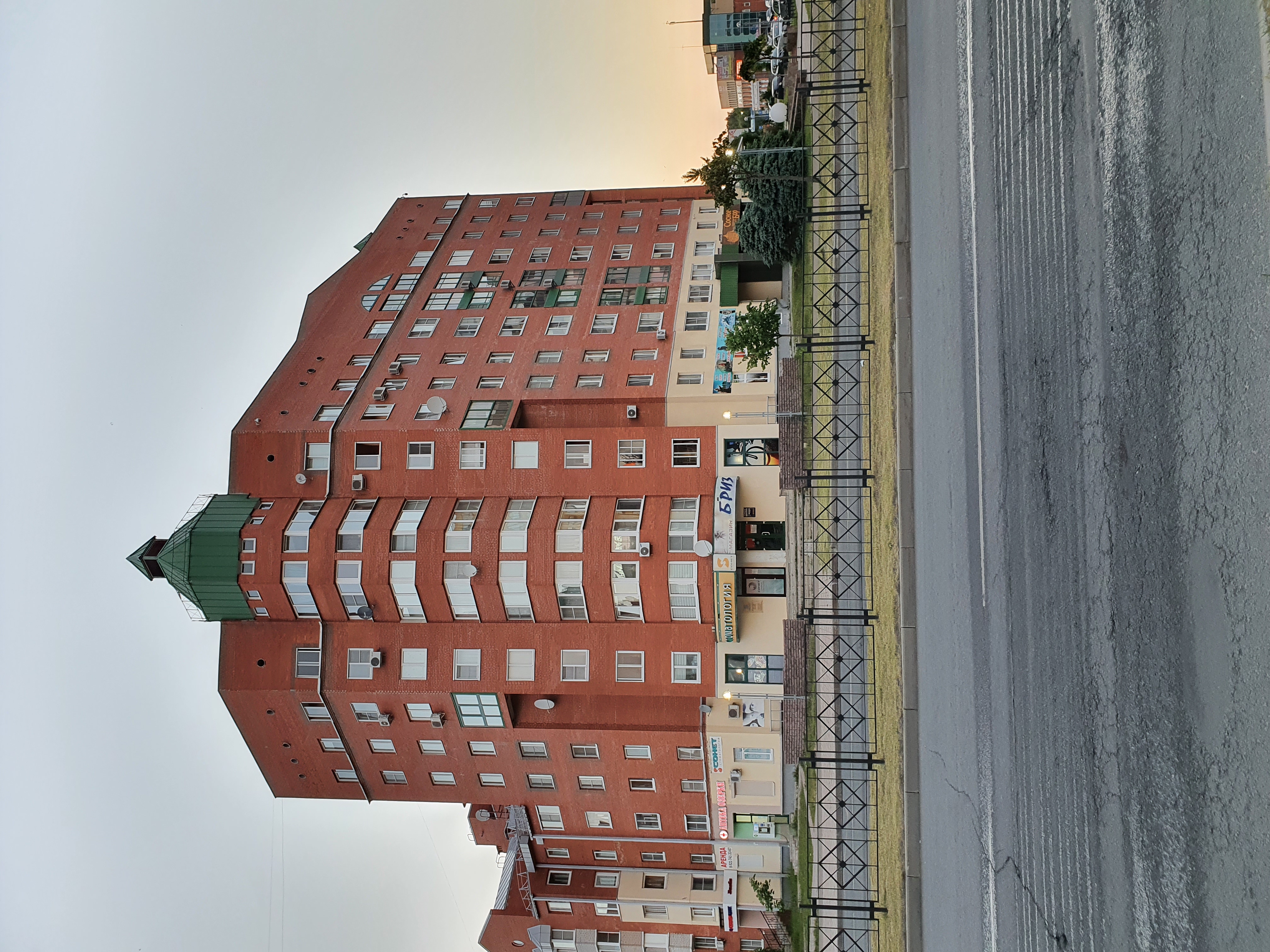 Фото отеля 2