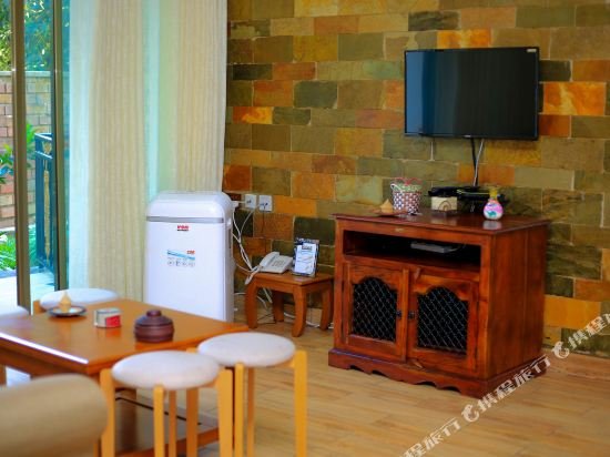 Фото Ecoair Apartment Hotel