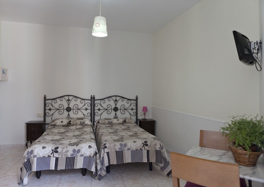 Фото Apartamentos Mayor Centro