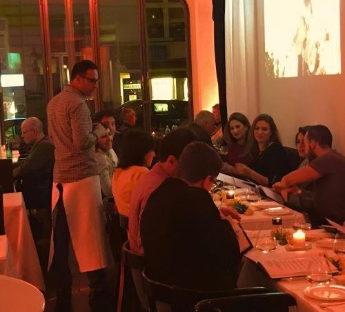 Фото Central Hotel bel étage