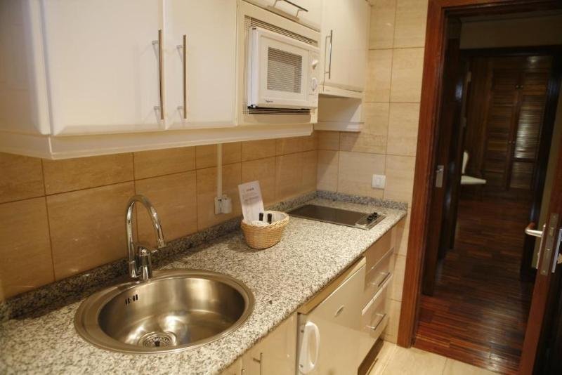 Фото Hotel Escuela Santa Cruz