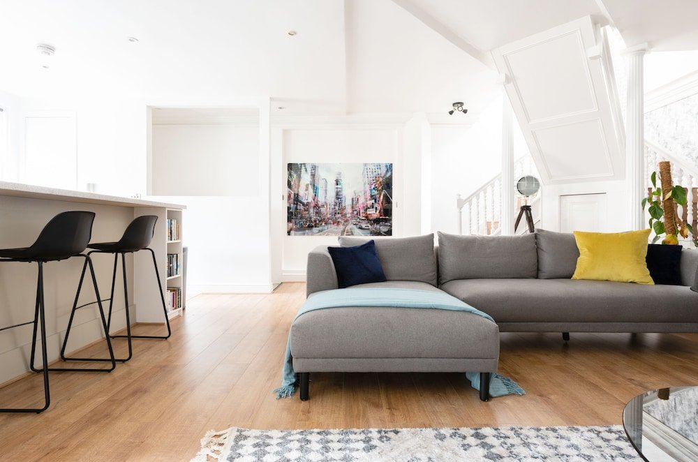 Фото The Hyde Park Mansion Place - Lovely 3bdr Flat