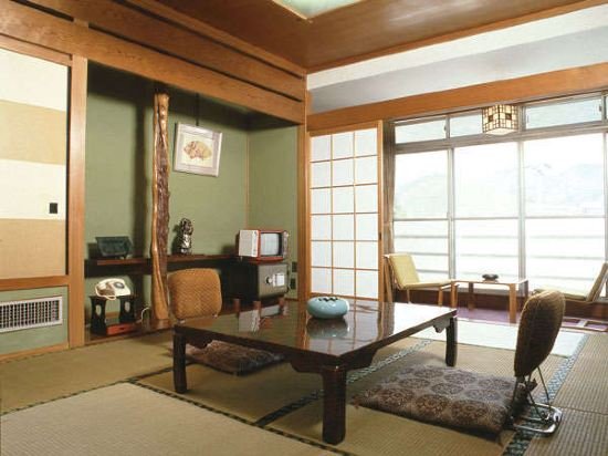 Фото Zaimoku Sakaeya