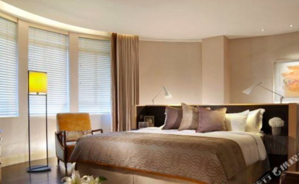 Фото Ascott Raffles Place Singapore