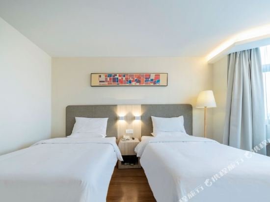 Фото Hanting Hotel Shanghai Shangnan Metro Station