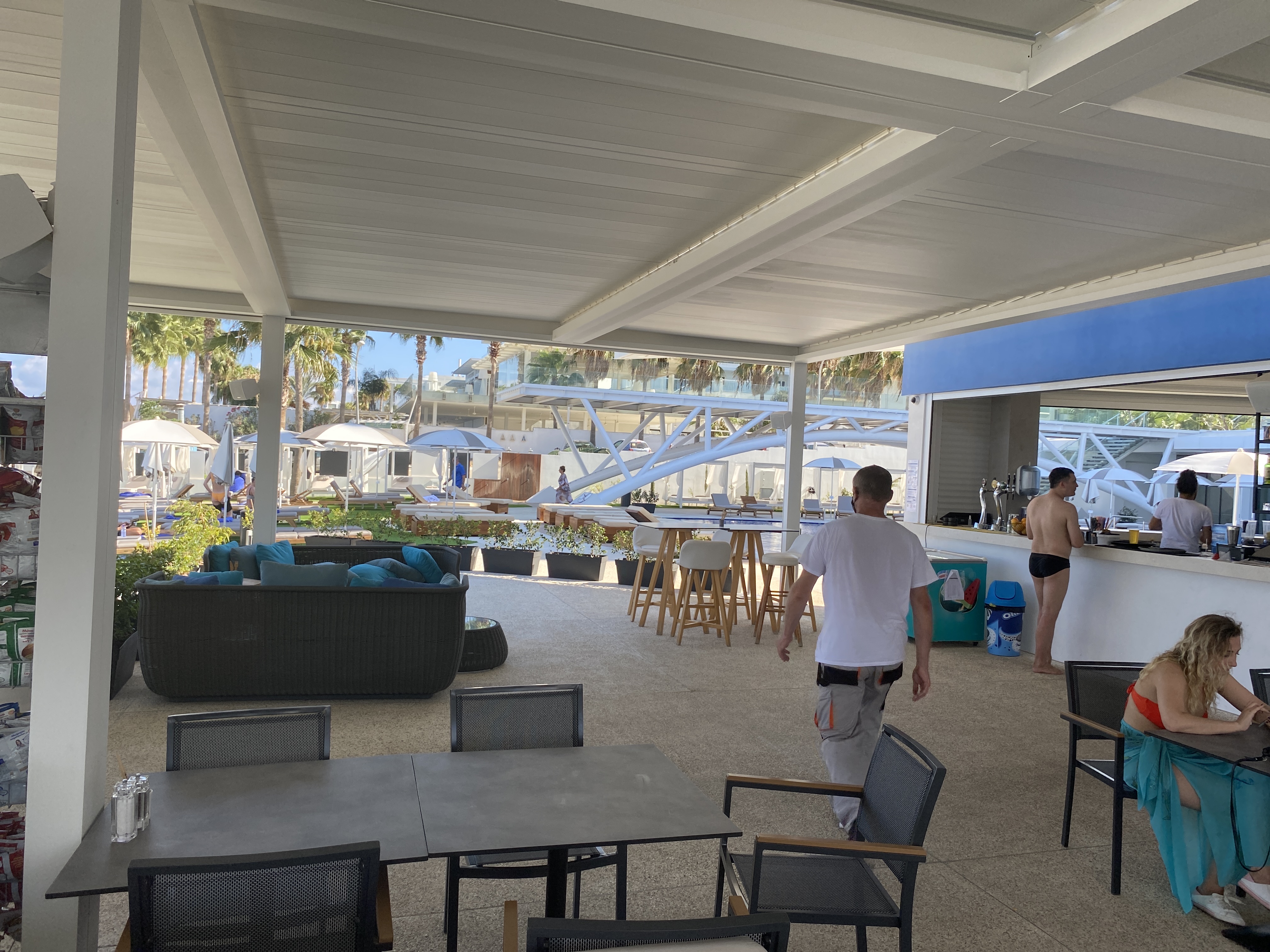 Фото Flamingo Beach Hotel