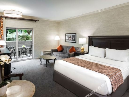 Фото Ayres Hotel Costa Mesa/Newport Beach