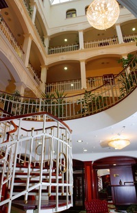 Фото Azimut Отель Мирный