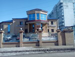 Rosa Roze (Satıbaldïn street, 7/4) ، متجر قطع غيار ولوازم السيارات