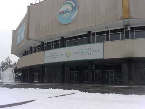 Tugilgan ayol orgazmni boshdan kechiradi. Onlayn tomosha qiling.