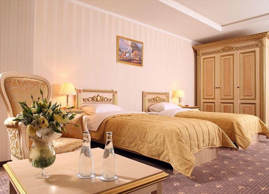 Фото отеля 3