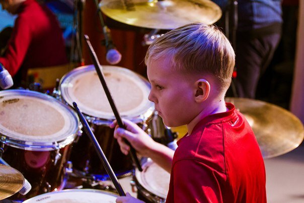 Educación musical ImproviZ studiya igry na gitare, , foto