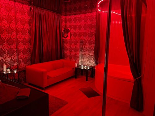 Eng chiroyli busty porno