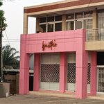 Lynette's (Lagos Avenue, 17), clothing store