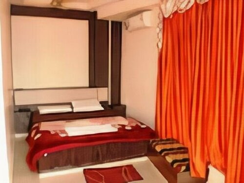 Гостиница Larica Holiday Inn Puri в Пури