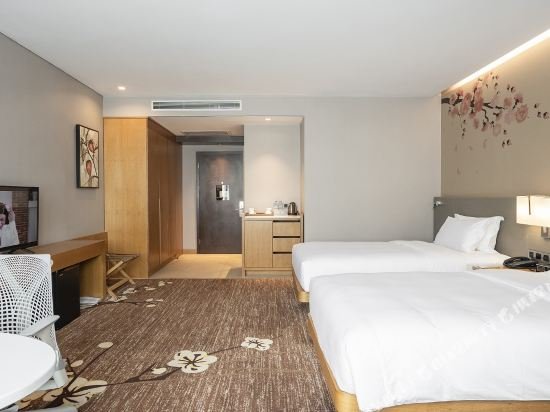 Фото Hilton Guiyang