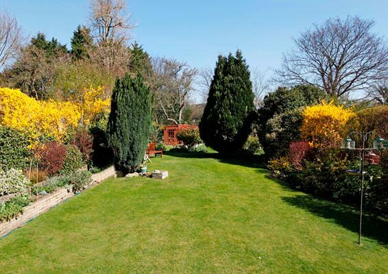 Nursing home Abbeyfield House, London, photo