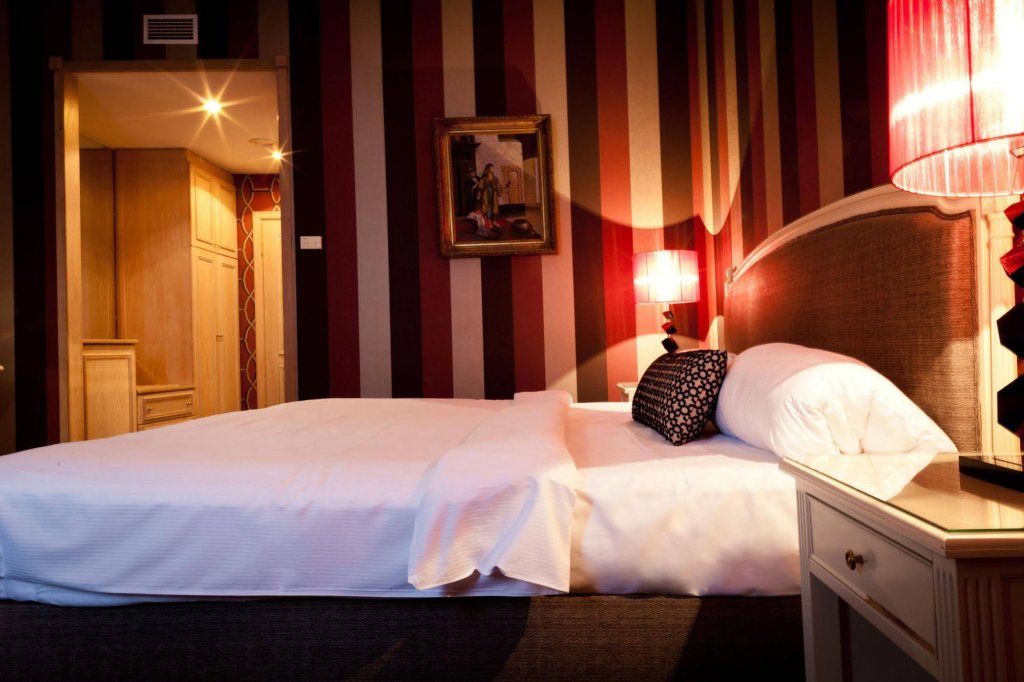 Фото Friday Hotel