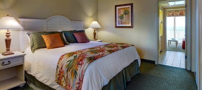 Фото Alden Suites - A Beachfront Resort