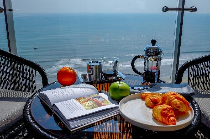 Фото Sel De Mer Hotel and Suites