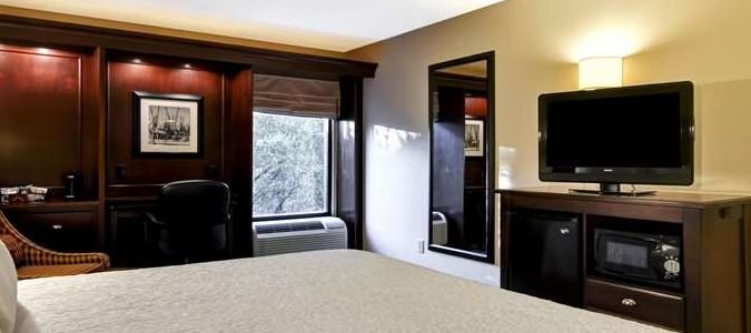 Фото Hampton Inn Charleston/Mount Pleasant-Patriots Point