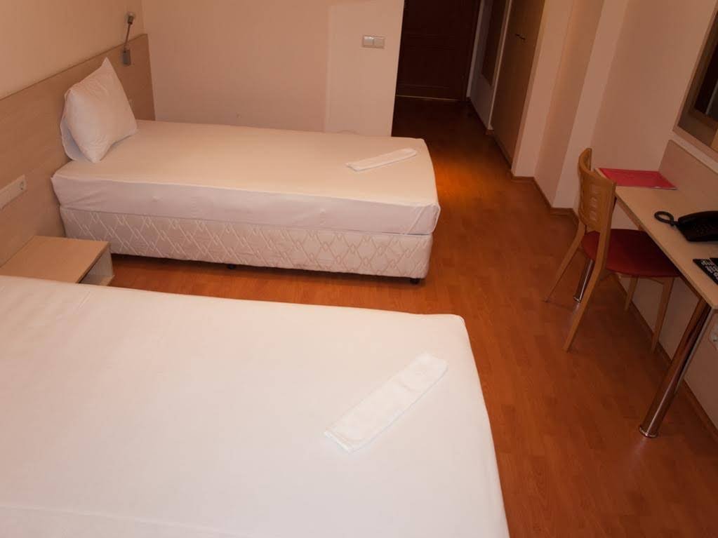 Фото Hotel Astra