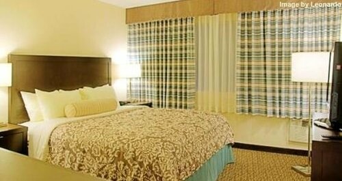 Гостиница Royal Palace Westwood в Лос-Анджелесе