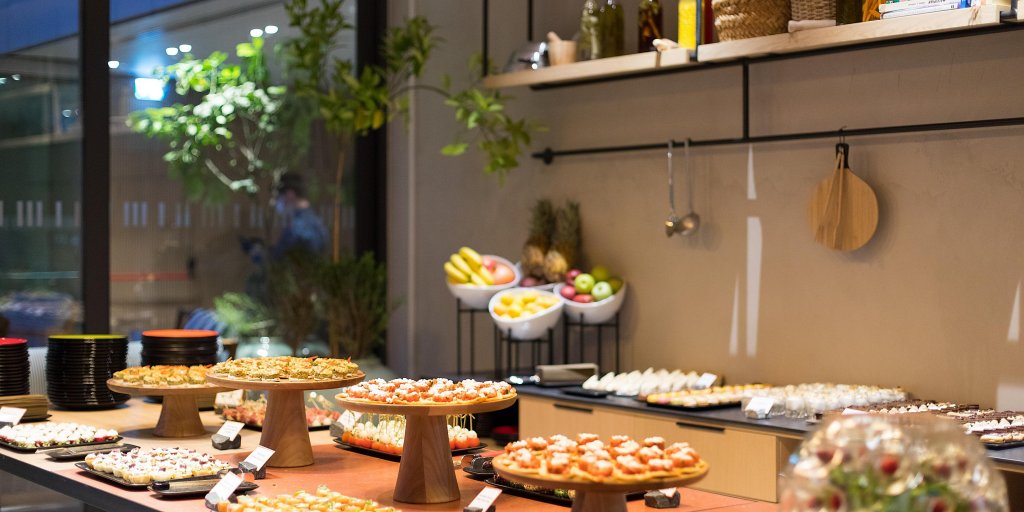 Фото Hotel Indigo Larnaca by IHG