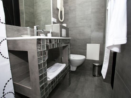 Фото Shadow Boutique Hotel & SPA